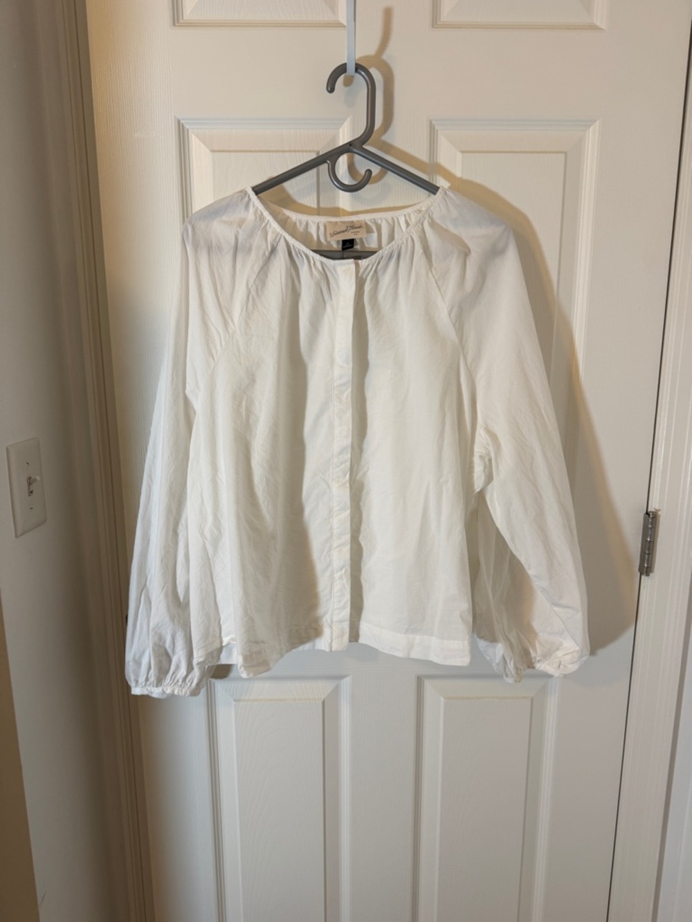 Universal Thread White Gathered Neck Button Top